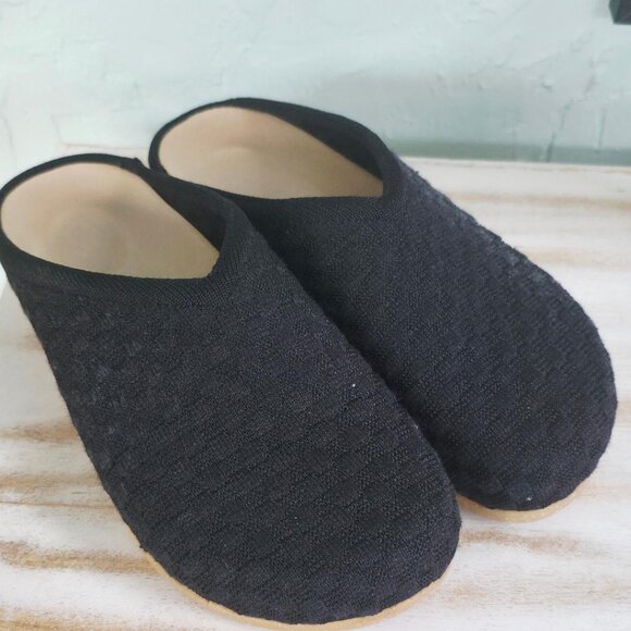 Barely Worn! Rothy's Casual Clogs in Black Sand - Picture 2 of 2